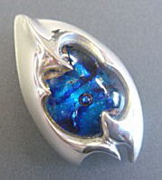 ��i�C���[�W